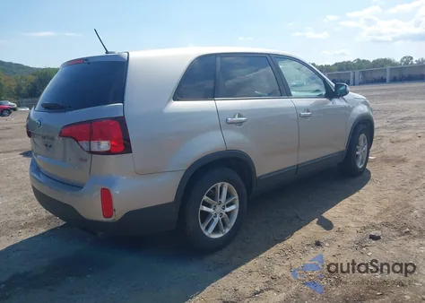 2015 Kia Sorento Lx from USA, damaged, VIN 5XYKTCA62FG604270